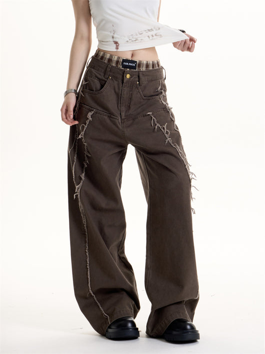 Jeans Vintage Americano con Diseño Deconstruido y Detalles de Borla - Image 5