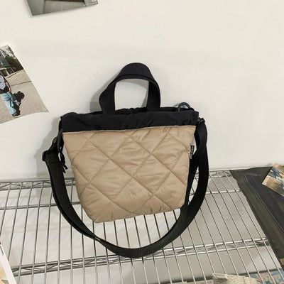 Bolso Crossbody Acolchado para Niñas - Diseño Versátil y Elegante - Image 9