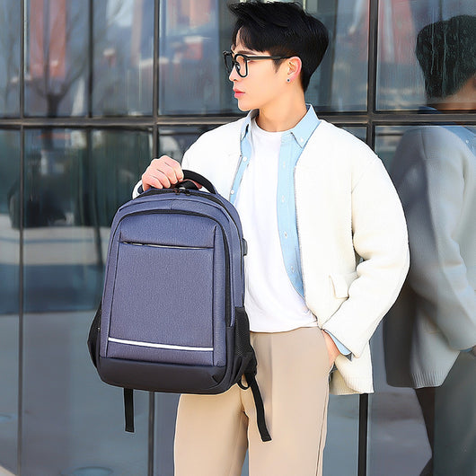 Mochila Ejecutiva para Hombre - Diseño Minimalista y Funcional - Image 13