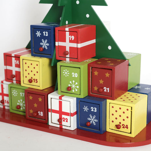 Calendario de Adviento Navideño de Madera con Caja de Dulces y Ornamento - Image 3