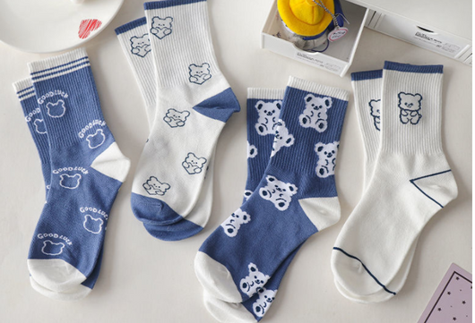Calcetines Medianos Estilo Coreano con Osito Adorable - Image 12