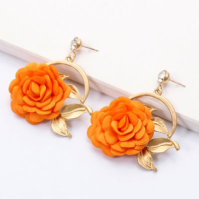 Aretes Colgantes de Tela Floral - Image 5