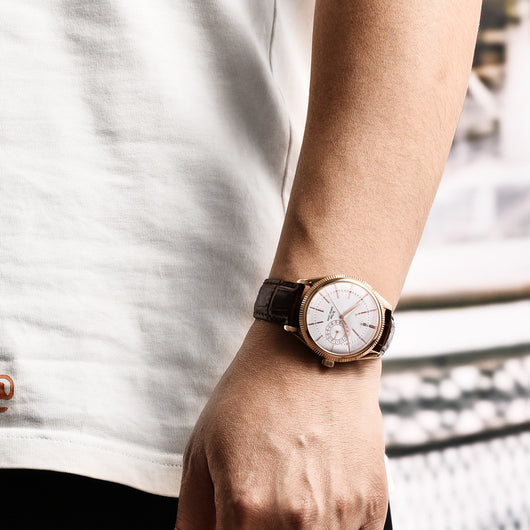 Reloj de Cuarzo con Correa de Cuero
