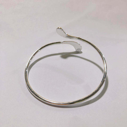 Conjunto de Joyería Drip: Pulsera, Collar, Aretes y Anillo - Image 7