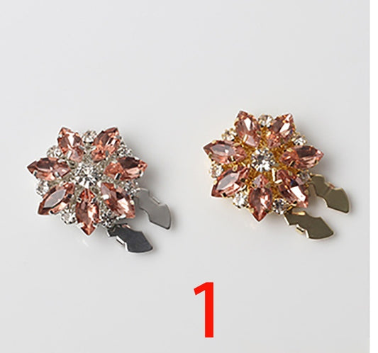 Broche Decorativo Ojo de Caballo con Cristales y Diamantes - Image 2
