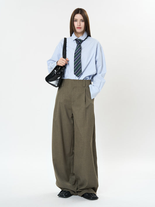 Pantalones Casuales Rectos con Corte Vertical y Acabado Liso - Image 4