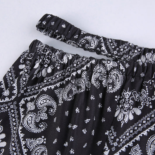 Falda Cintura Alta Estampado Flores de Anacardo con Diseño Asimétrico y Detalle Hueco Ajustable - Image 16