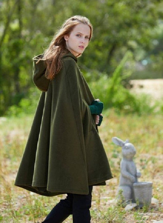 Poncho Capa de Lana con Capucha y Botones Oversized para Mujer - Image 15