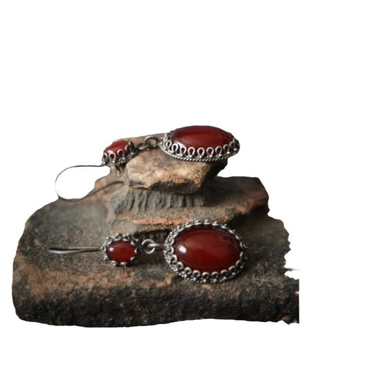Aretes Largos Rojo Barroco - Diseño Temperamental y Sofisticado - Image 5