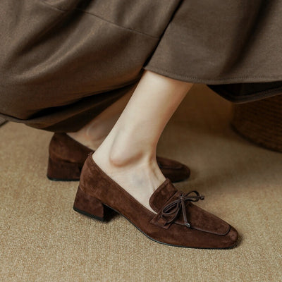 Zapatos de Tacón Grueso con Punta Cuadrada y Moño - Comodidad Premium en Cuero Dividido - Image 16