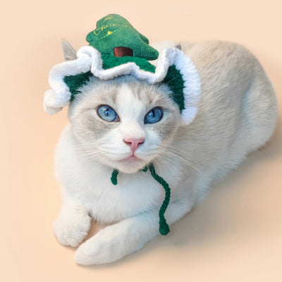 Gorro Navideño Tejido a Mano para Mascotas - Diseño Árbol de Navidad para Gatos y Perros - Image 2