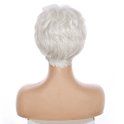 Peluca Blanca de Fibra Química Resistente al Calor - Estilo Abuela Clásico - Image 3