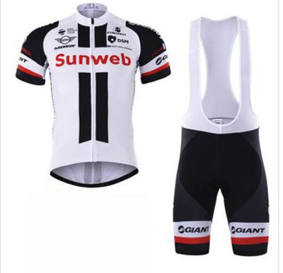 Conjunto de Ciclismo Transpirable con Pantalones Cortos y Camiseta - Image 10