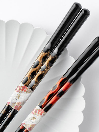 Palillos de Madera Maciza Estilo Japonés - Set para Una Persona - Image 4