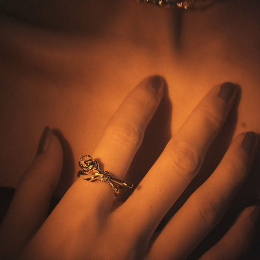 Anillo de Rosa Líquida Metal Retro Romántico - Image 11
