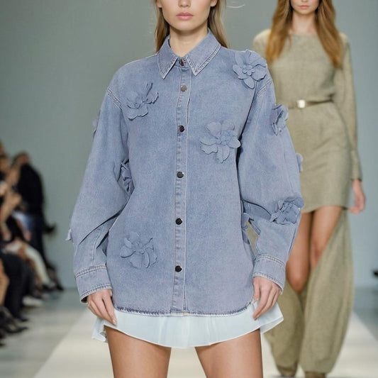 Blusa Denim con Flores 3D - Estilo Minimalista para Verano