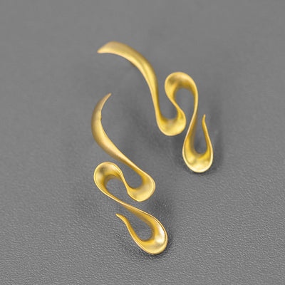 Aretes de Plata Esterlina con Diseño Geométrico Audaz y Elegante - Image 3
