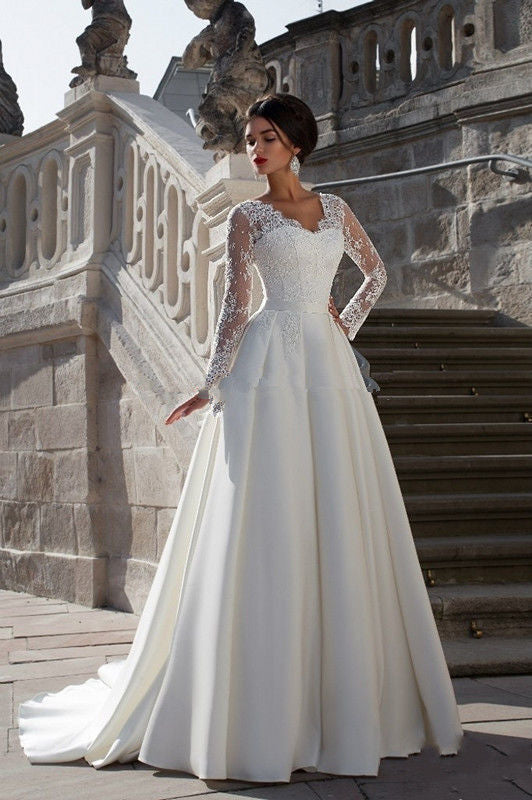 Vestido de Novia Escote V Estilo Europeo Minimalista con Cola - Image 3
