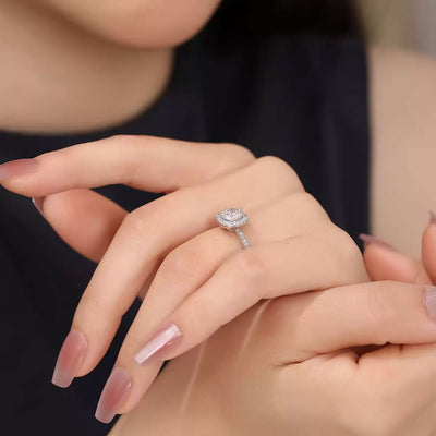 Anillo de Compromiso Clásico con Diamante de 1 Quilate Completamente Engastado - Image 4