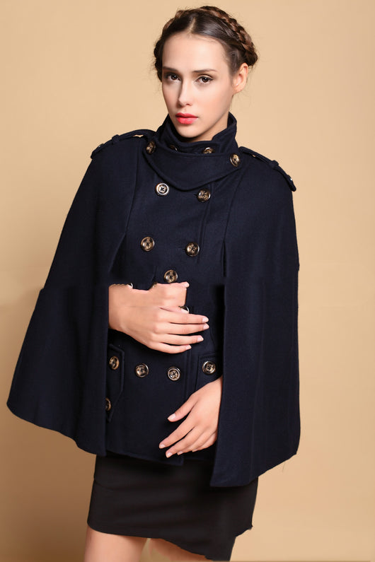 Abrigo Tipo Capa Militar Doble Botonadura en Lana para Mujer - Image 3