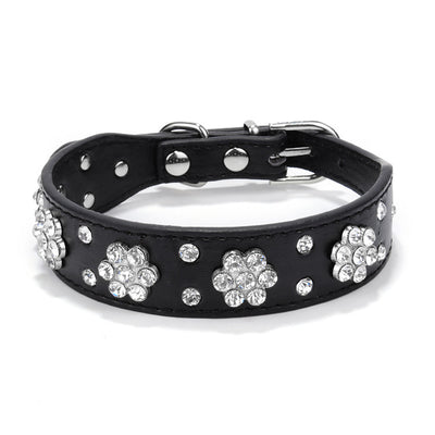 Collar de Cuero PU para Perros Pequeños y Medianos con Flores de Diamantes - Image 11