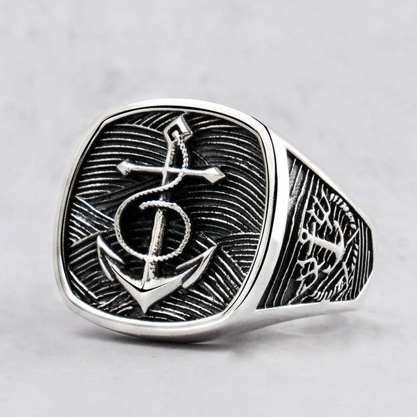 Anillo de Diseño Personalizado en Azul Marino para Dedo Índice - Image 4