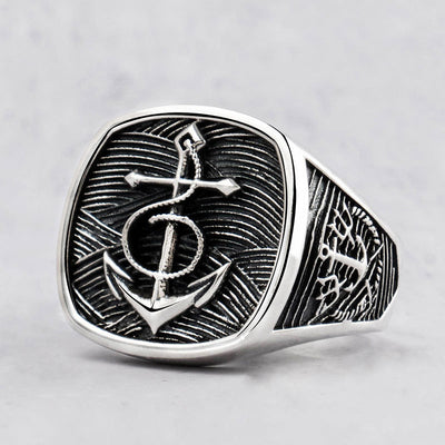 Anillo de Diseño Personalizado en Azul Marino para Dedo Índice - Image 4