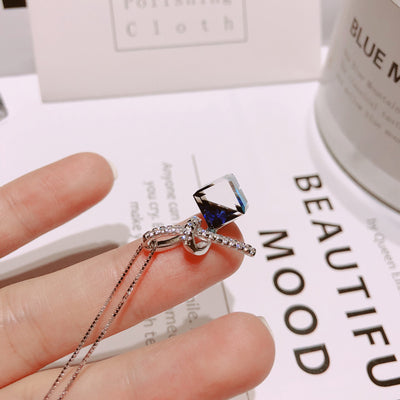 Collar de Cristal Azul para Mujer - Cadena de Plata Elegante y Versátil - Image 2