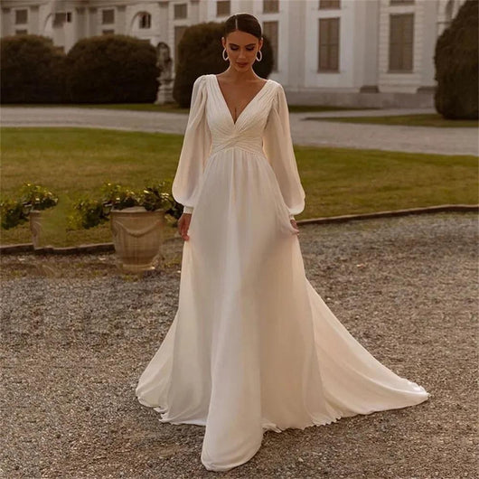 Vestido de Novia Gasa Satinada Escote Profundo Manga Larga - Image 10