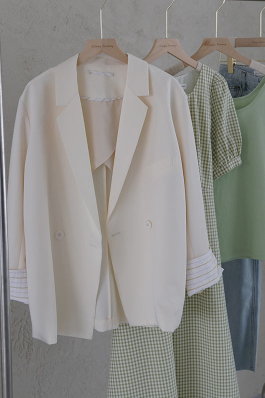 Blazer Fino con Puños Contrastantes de Confección Exquisita - Image 3