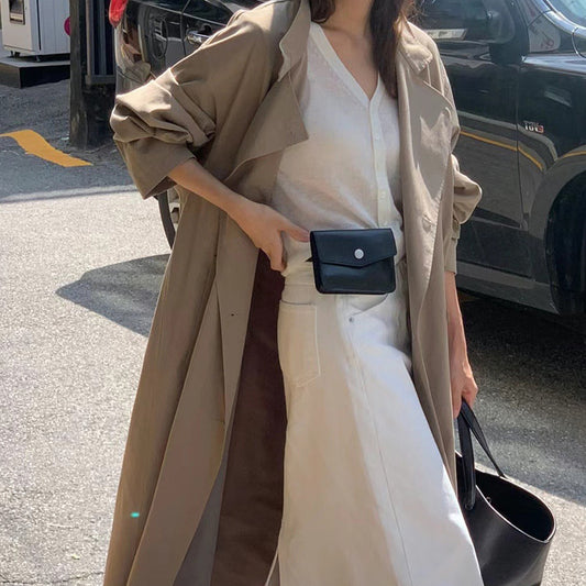 Abrigo Trench Largo Elegante con Cuello de Pie y Corte Slim