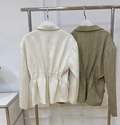 Conjunto de Dos Piezas: Top Tubo Texturizado con Blazer - Image 4