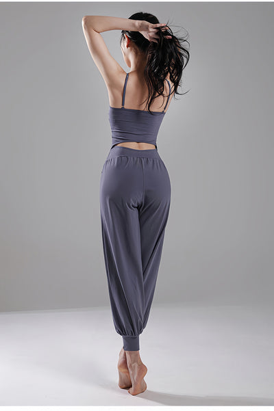 Mono Deportivo Yoga Ajustable con Tirantes Cruzados - Image 13