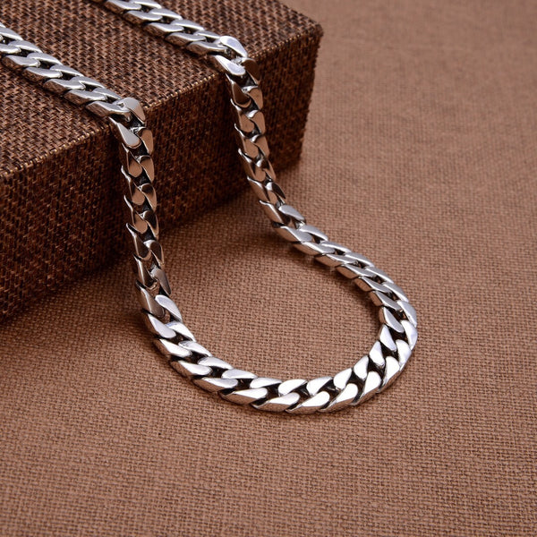 Cartera Clutch para Hombre con Cadena - Diseño Minimalista y Elegante