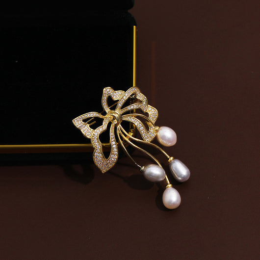 Broche de Perla Dulce Agua con Moño Elegante - Image 7