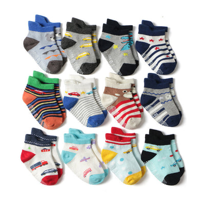 Calcetines Antideslizantes de Algodón con Lunares para Niños - Image 31