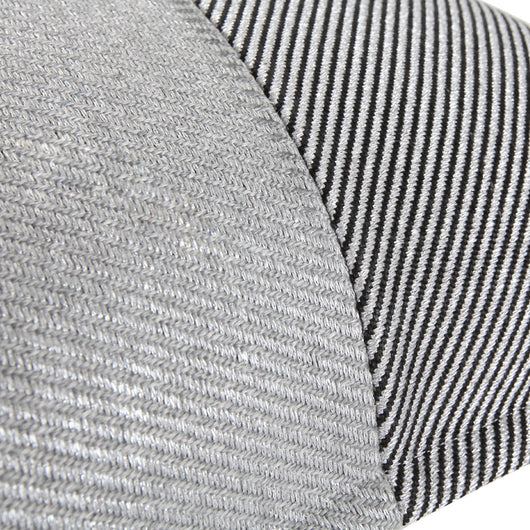 Sofá Cuadrado de Lujo Minimalista con Cojín Plateado - Image 4