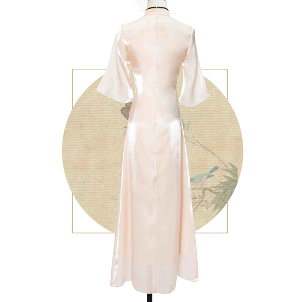 Vestido Cheongsam Disco con Bordado Floral Durazno y Beige