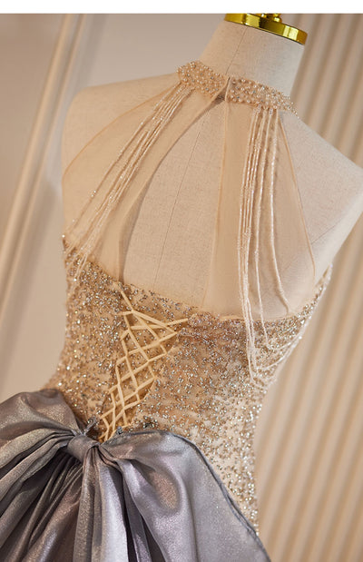 Vestido de Noche Champagne con Detalles de Flecos - Image 3
