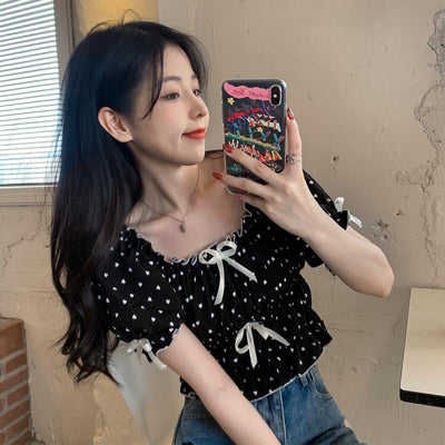 Blusa Romántica con Mangas Voluminosas y Lunares