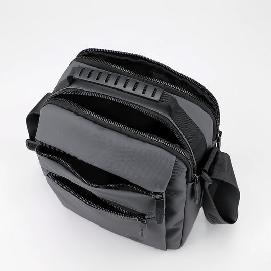Bolsa Bandolera Impermeable para Hombre - Diseño Casual de Un Solo Hombro - Image 3