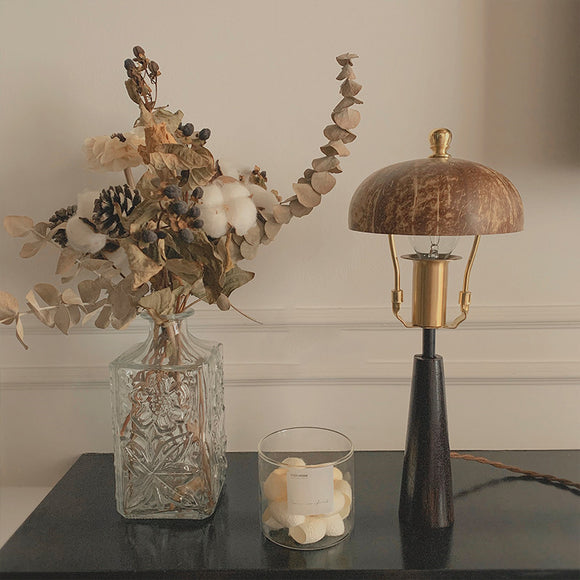 Lámpara de Mesita de Noche en Madera Maciza y Cáscara de Coco Estilo Vintage