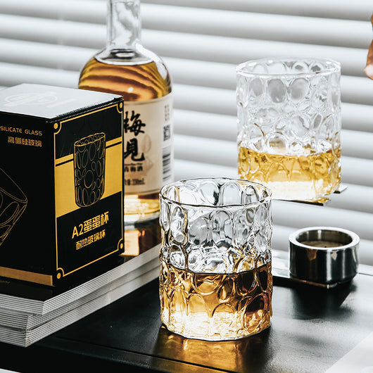 Vaso de Whiskey Europeo con Borde Dorado y Cristal Grueso Grabado - Image 31