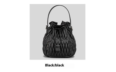 Bolso de Hombro Acolchado Nylon con Cordón y Diseño Rombo - Image 15
