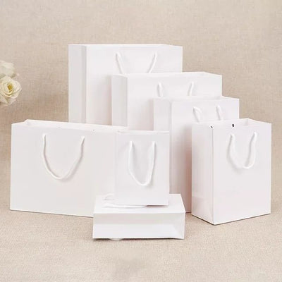 Bolsa de Regalo Navideña en Cuero Genuino con Asa - Image 19