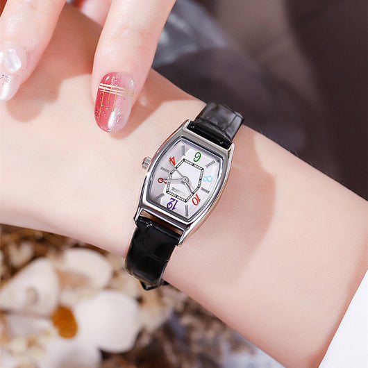 Reloj Elegante para Mujer con Diseño Romano Exclusivo - Image 3