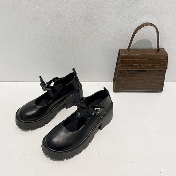 Sapatos Mary Jane Retrô Britânicos de Couro Femininos com Sola Grossa Estilo Soft Girl