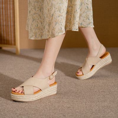 Sandalias Cuña Plataforma con Tiras Cruzadas y Suela de Cuerda - Image 4