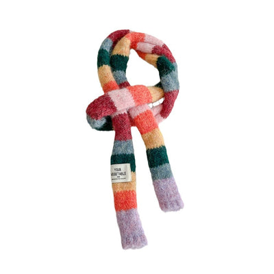 Bufanda Larga Retro Arcoíris Tejida con Diseño Elegante y Corte Slim - Image 5