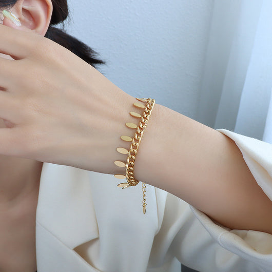 Pulsera de Cadena Elegante con Hoja y Borla - Image 7